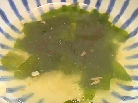 夏バテにおすすめ！　激うまスタミナニンニクスープ